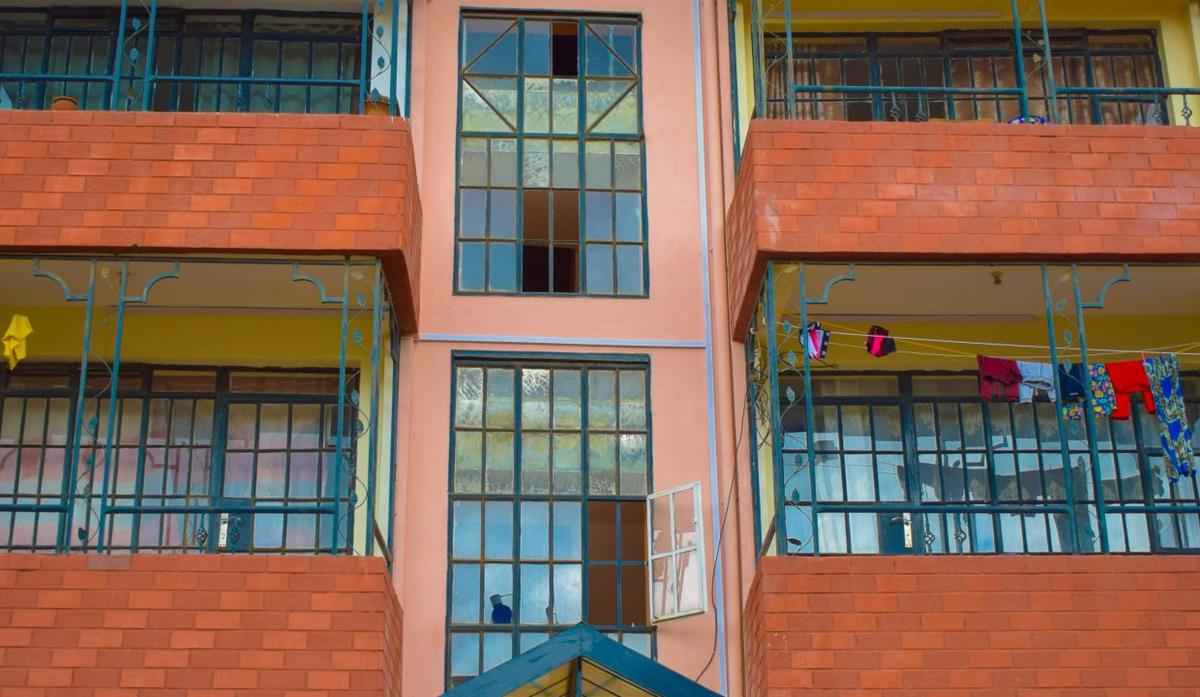 2 Bed Apartment with En Suite at South C Nairobi - 2