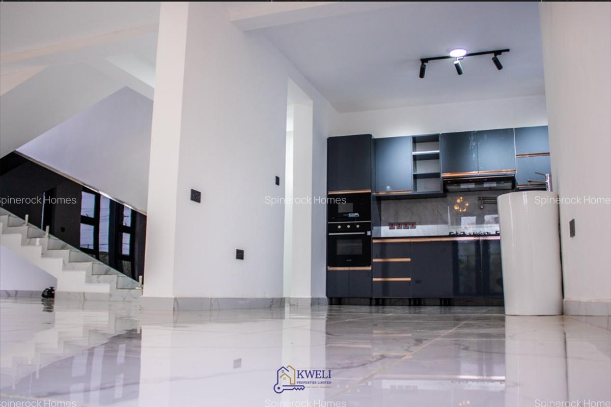 5 Bed Villa with En Suite at Thika Road Near Spur Mall - 17