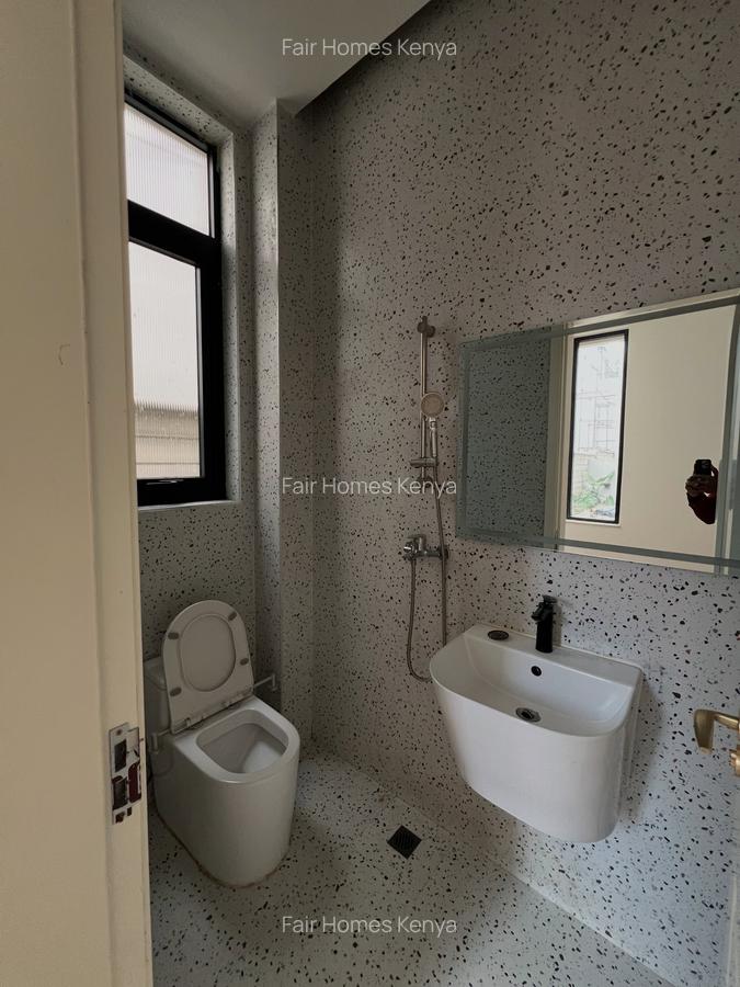 5 Bed Townhouse with En Suite at Lavington Green - 10