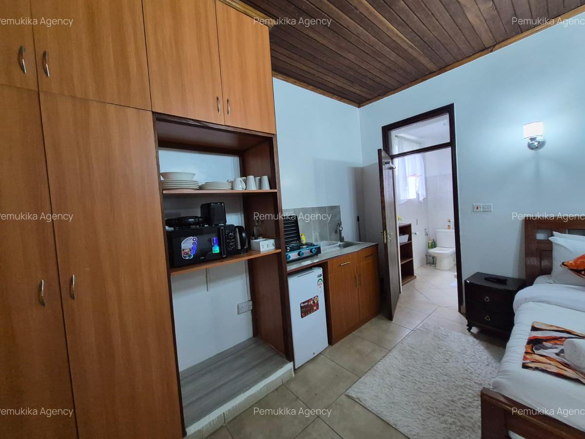 1 Bed House with En Suite in Karen - 1