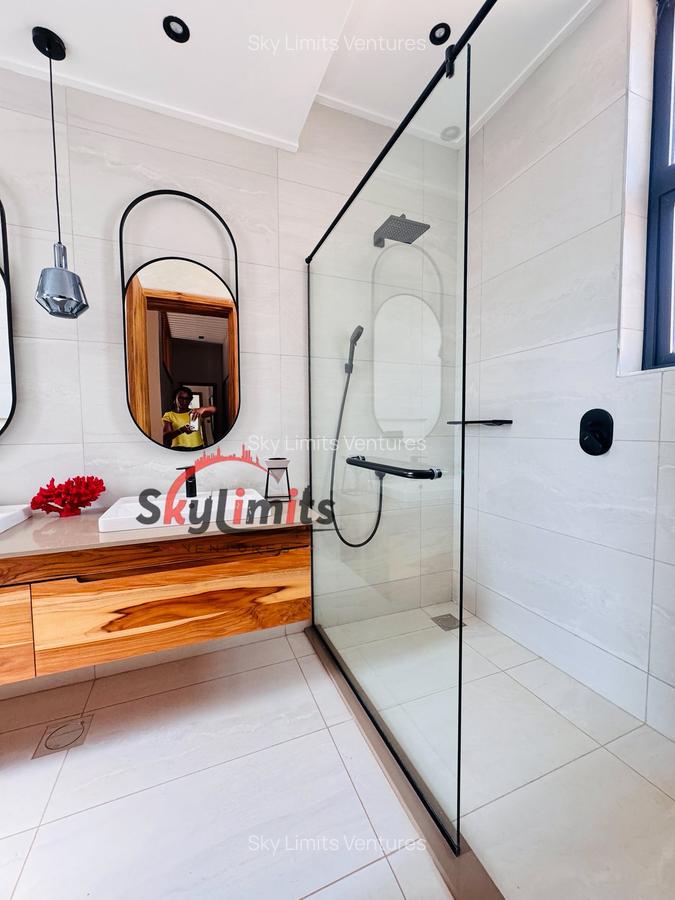 4 Bed Villa with En Suite at Loresho Ridge - 12