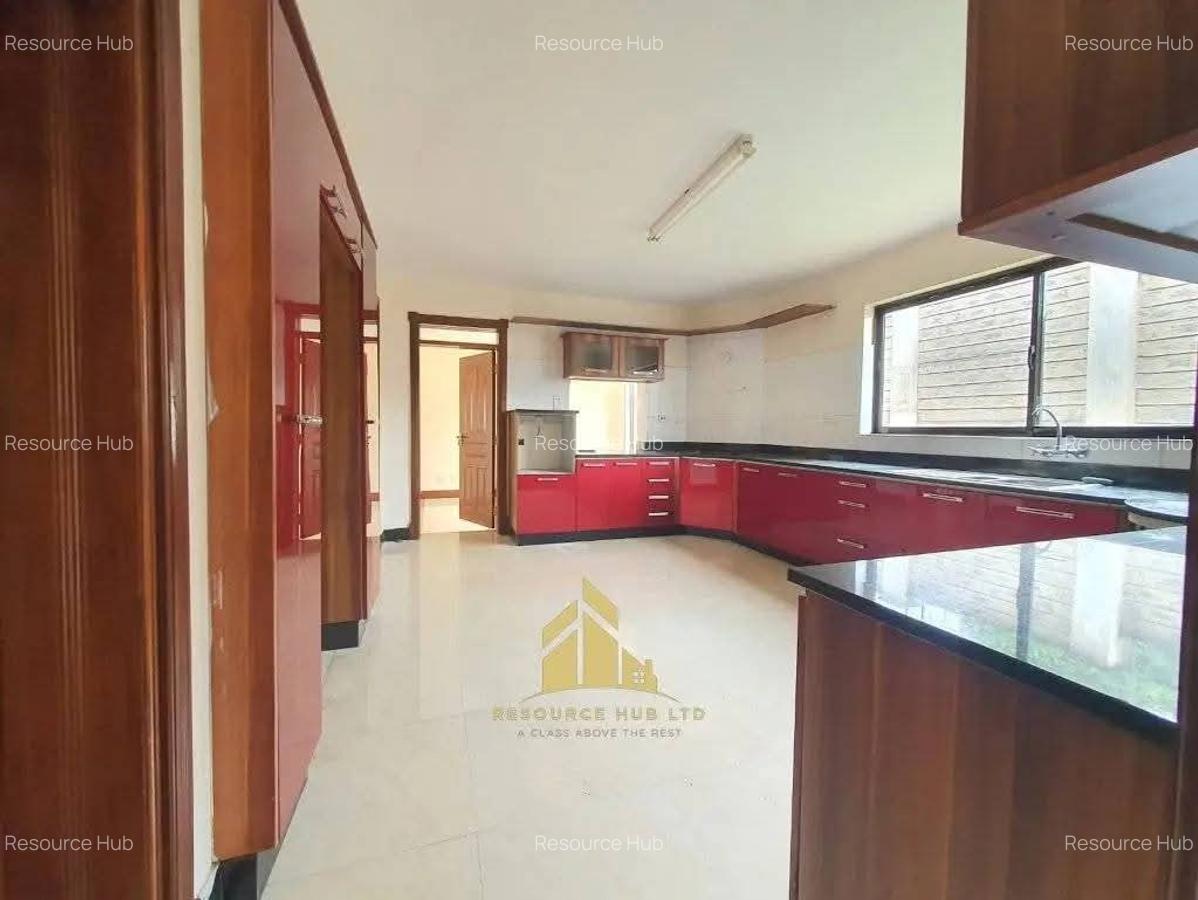 4 Bed Townhouse with Swimming Pool at Off Brook House Drive - 8