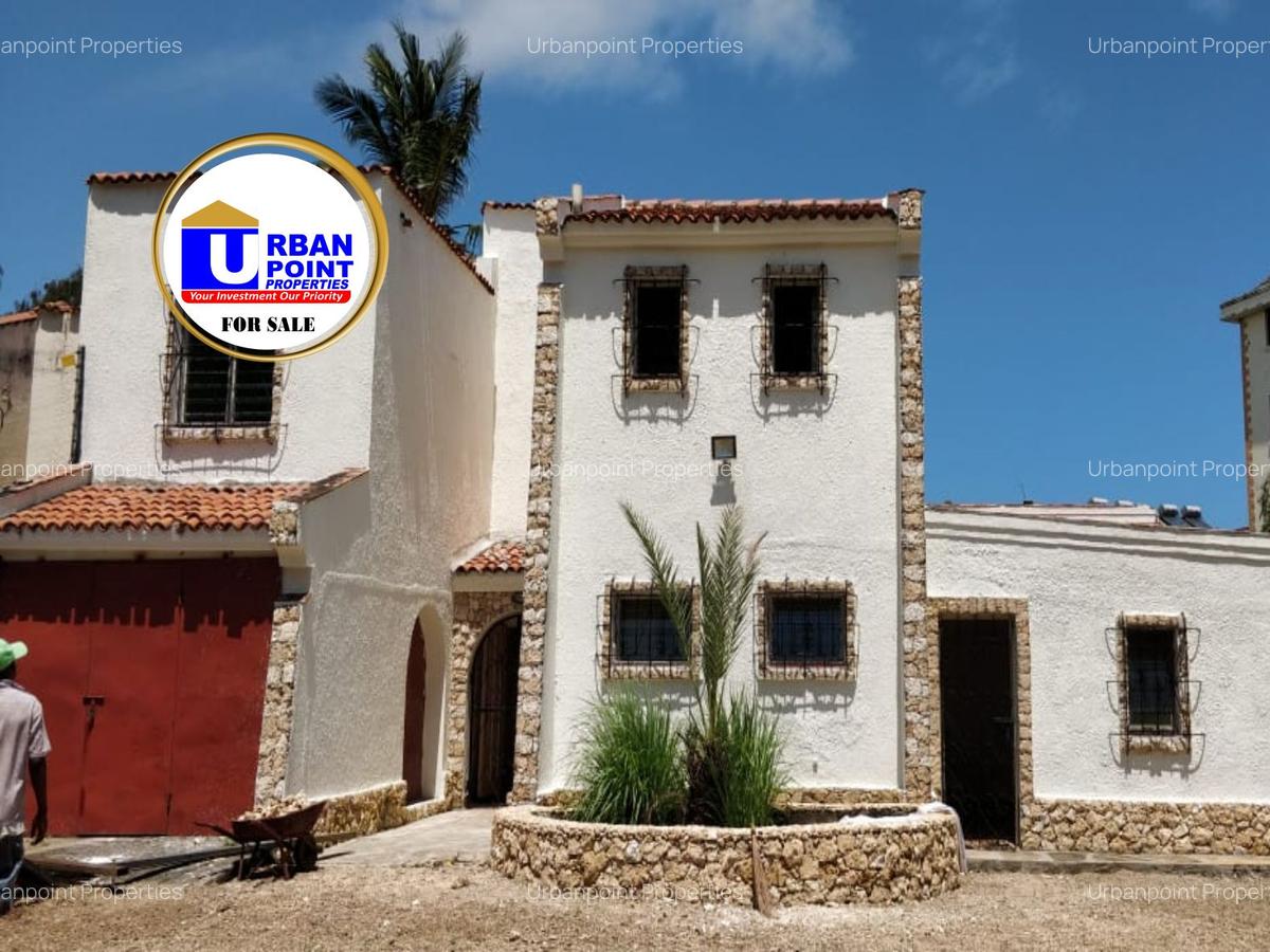 4 Bed House with Staff Quarters in Nyali Area - 12
