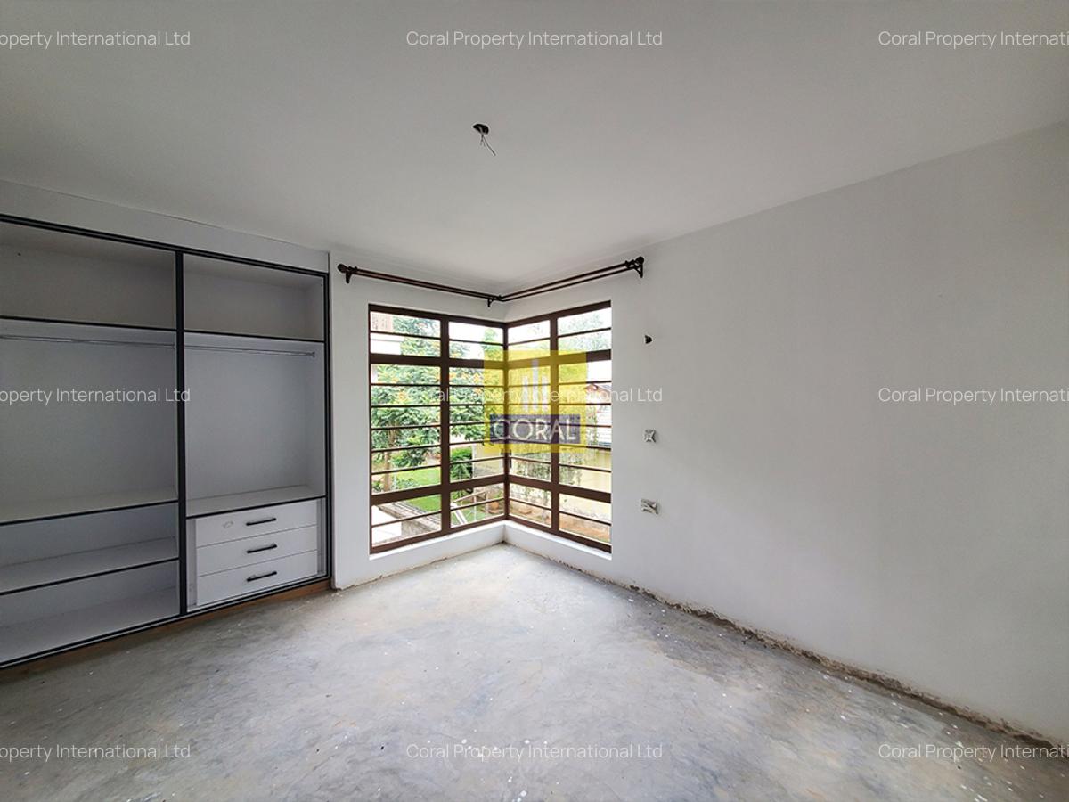 4 Bed Townhouse in Kiambu Road - 5