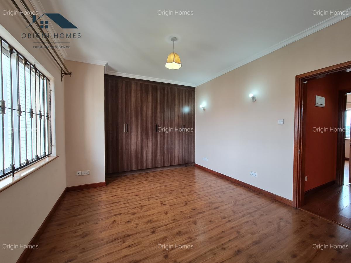 2 Bed Apartment with En Suite at Kilimani - 11