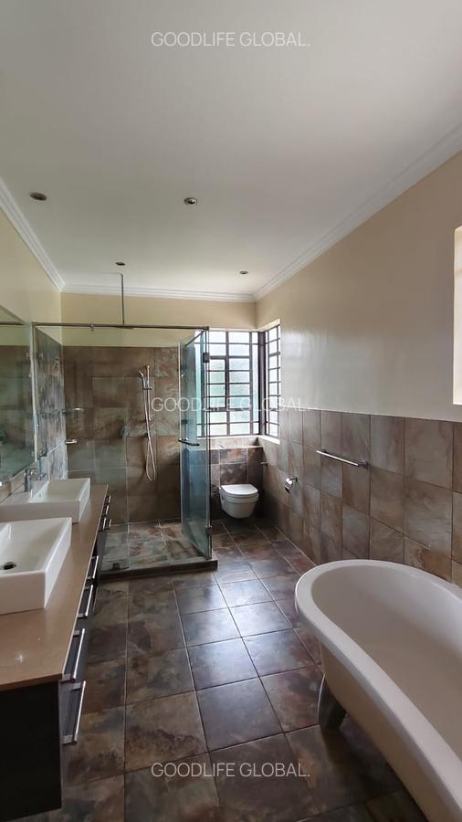 5 Bed Villa with Staff Quarters in Lower Kabete - 17