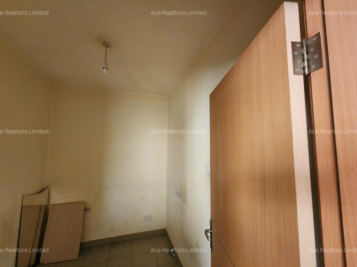 3 Bed Apartment with En Suite at Rhapta Road - 10