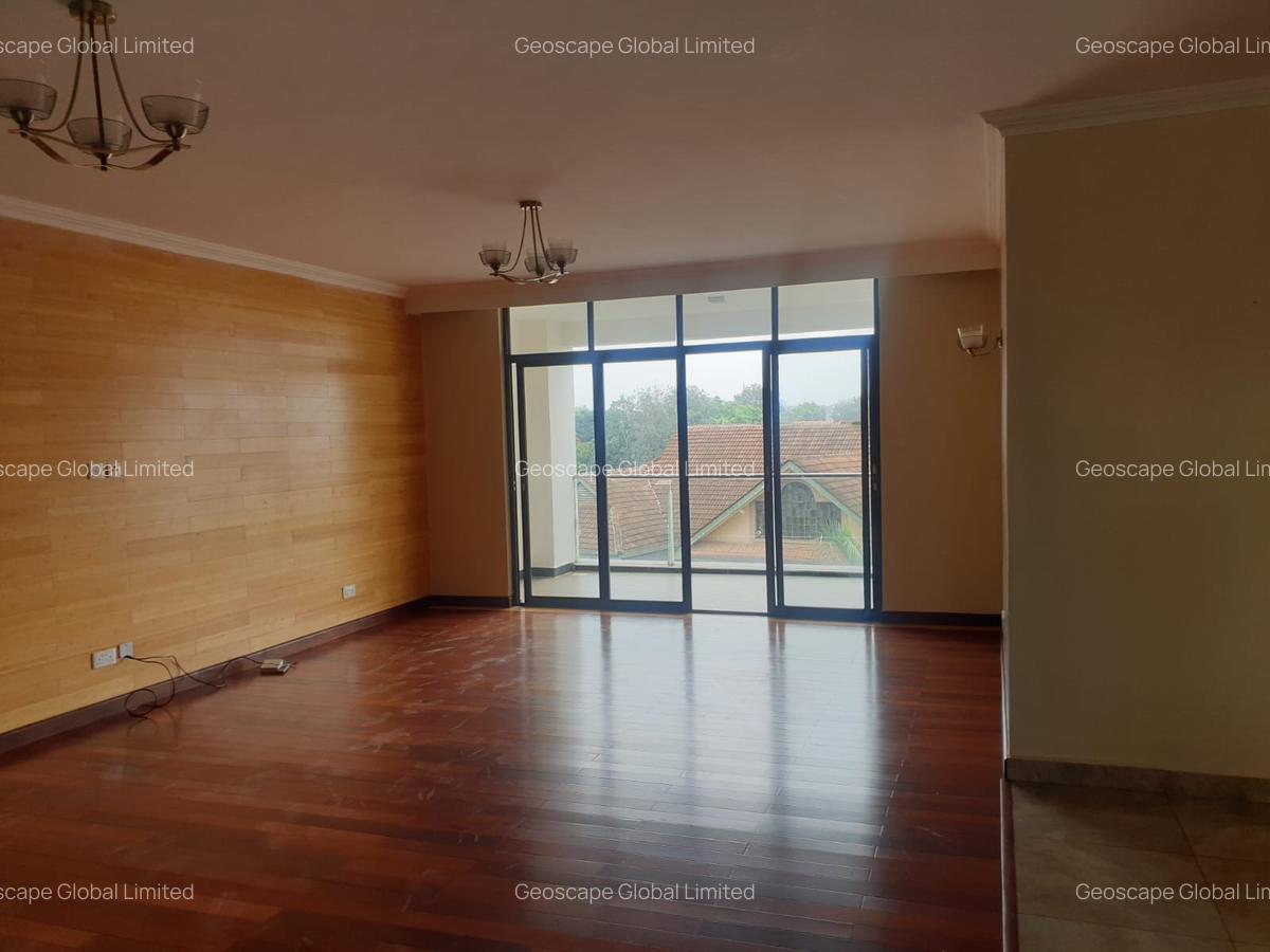 3 Bed Apartment with En Suite in Westlands Area - 1