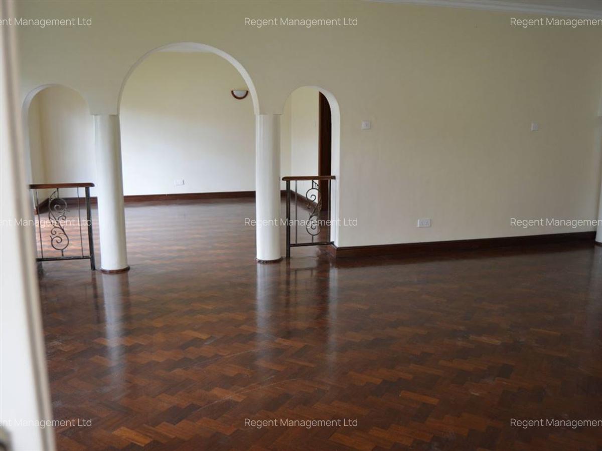 4 Bed Townhouse at Dennis Pritt/State House Road - 11