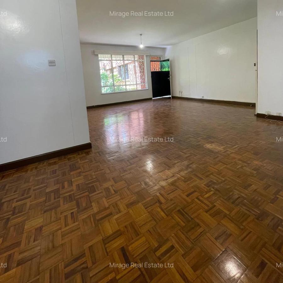 4 Bed Apartment with Parking in Riverside - 2