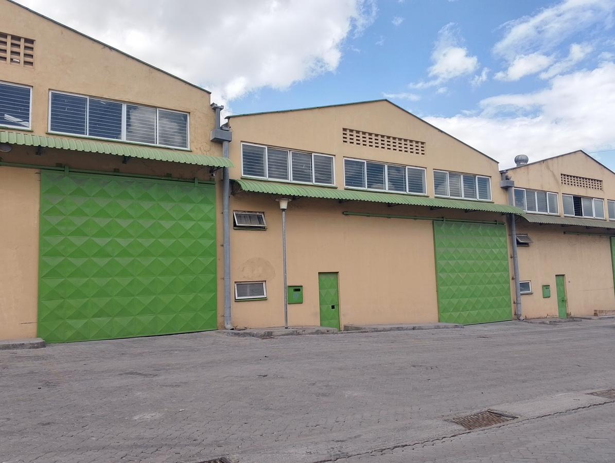 10,000 ft² Warehouse with Service Charge Included at Mombasa Road - 9