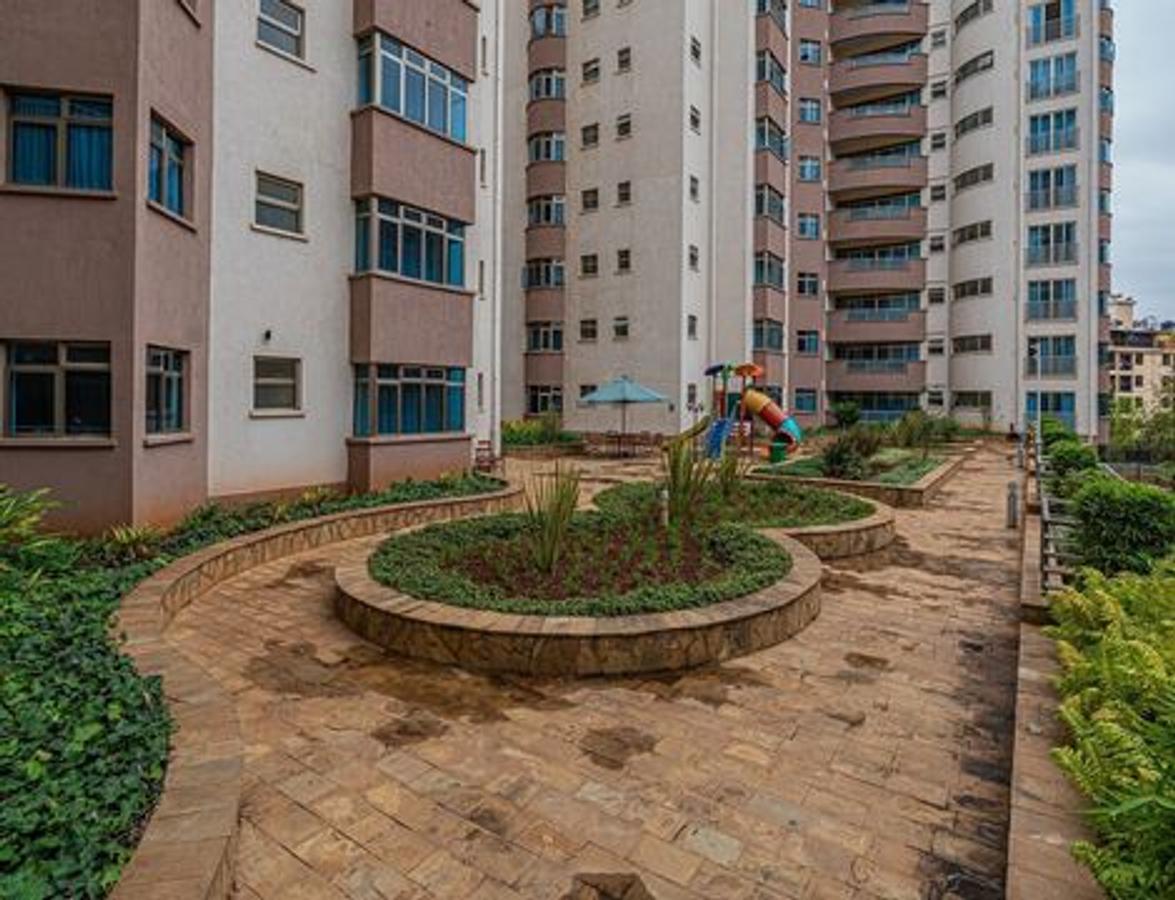 3 Bed Apartment with En Suite at Kilimani Estate - 2