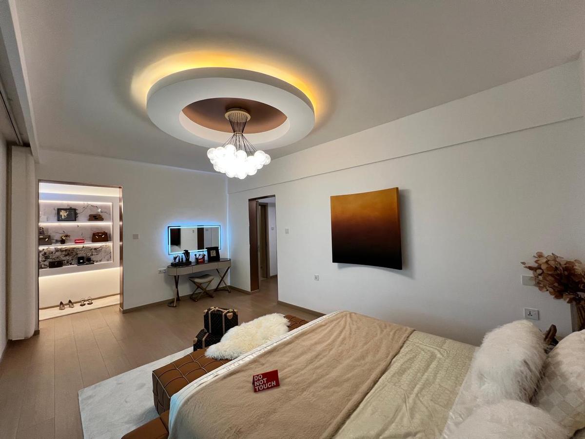5 Bed Apartment with Swimming Pool in Kilimani - 10