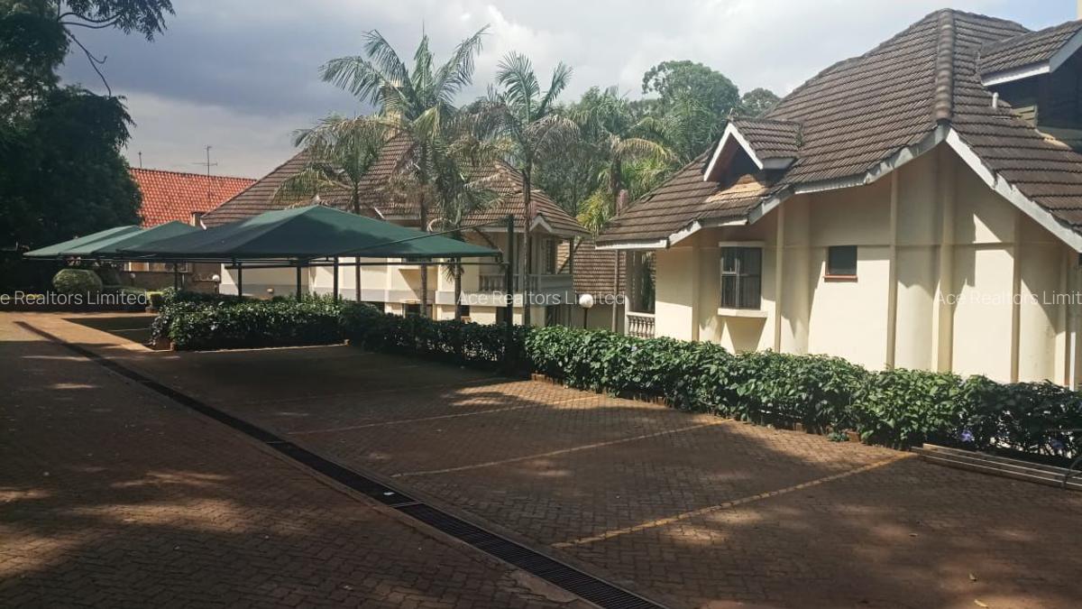 4 Bed Townhouse with En Suite at Eldama Ravine Rd - 1