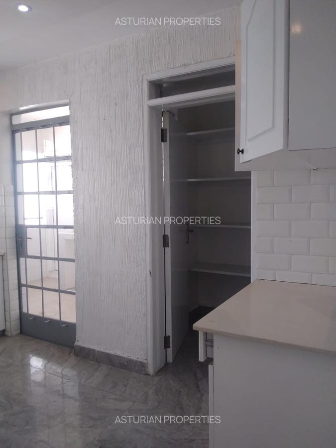 Serviced 4 Bed Apartment with En Suite in Riverside - 4