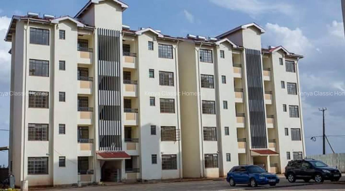 3 Bed Apartment with En Suite at Loneview Street - 10