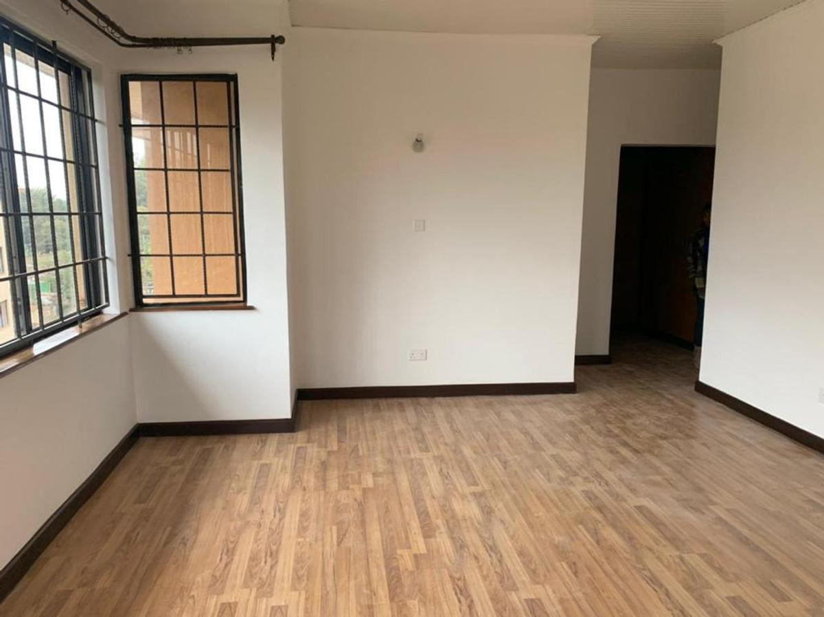 4 Bed Apartment with En Suite in Westlands Area - 6