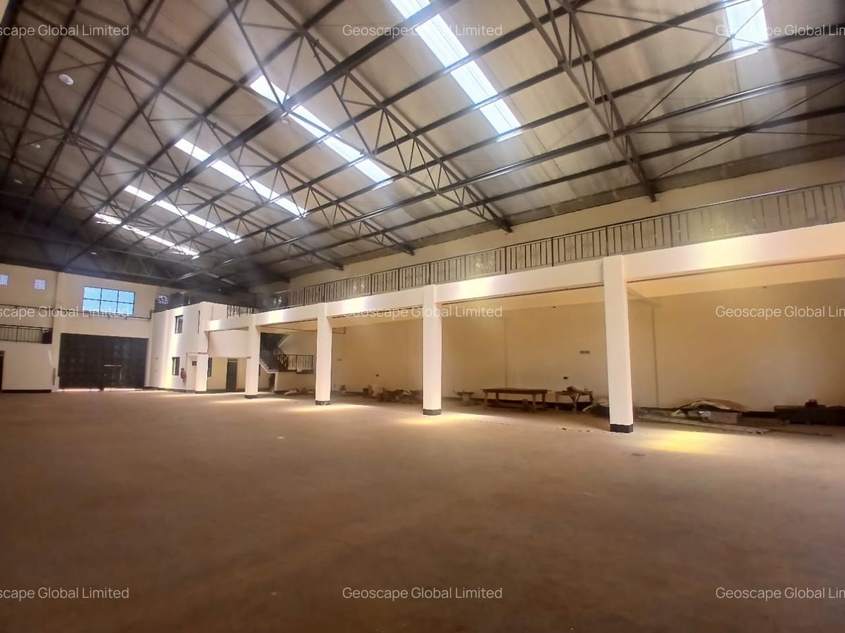 10,538 ft² Warehouse with Parking in Ruiru - 1