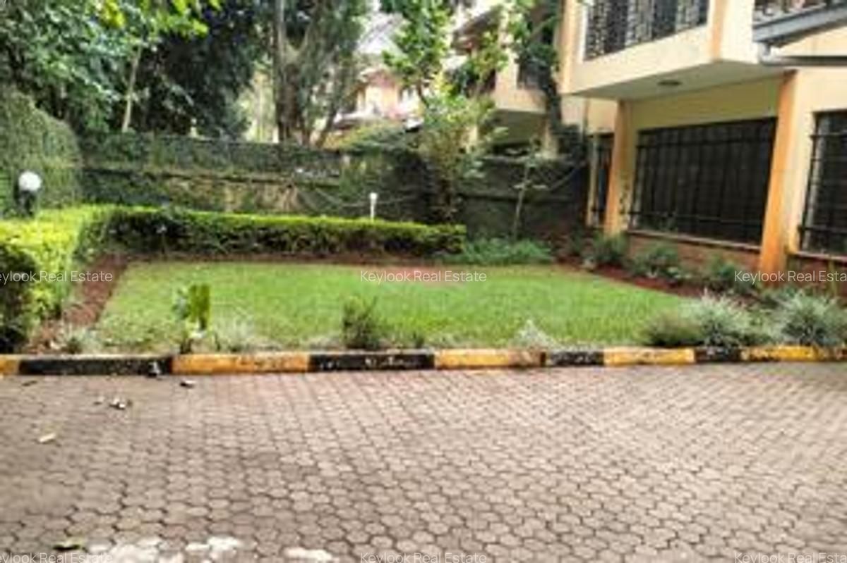 5 Bed Townhouse with En Suite at Lavington Green - 2