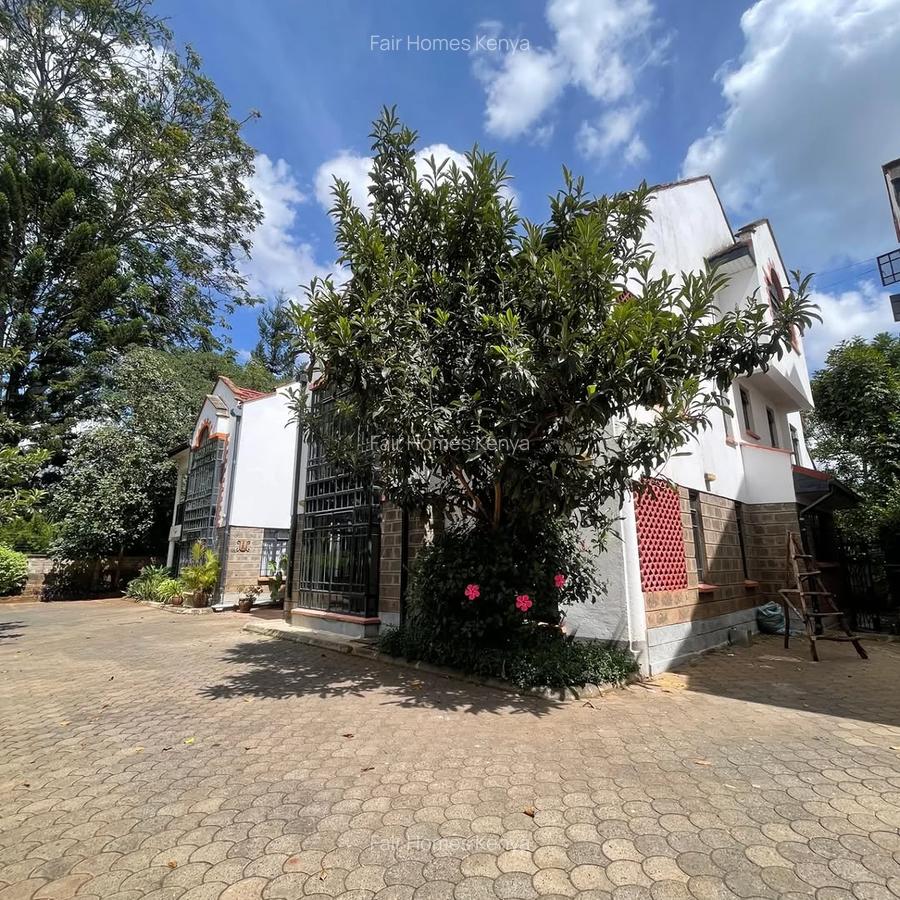 4 Bed Townhouse with En Suite at Mbaazi Avenue - 2