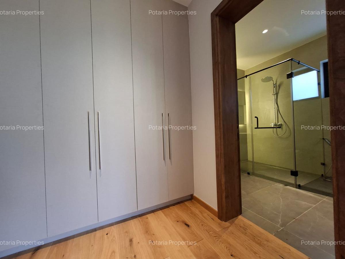 3 Bed House with En Suite in Loresho - 3