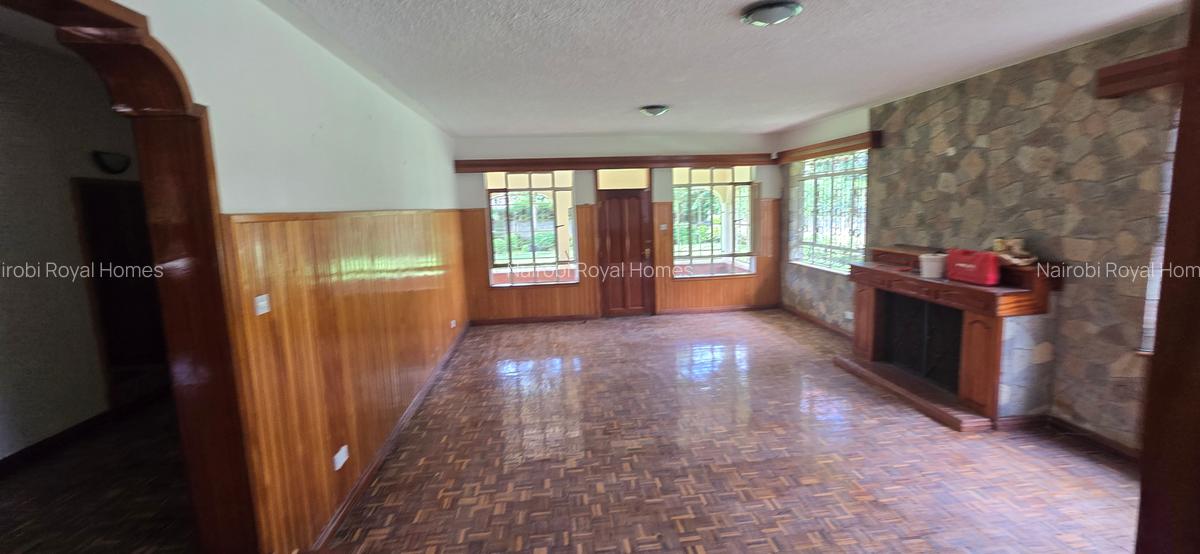 6 Bed House with En Suite at Nyari Redhil Close - 12