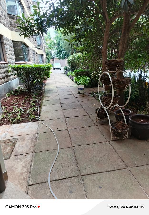 4 Bed Apartment with En Suite at Lavington - 1 4 Bed Apartment with En Suite at Lavington - 1