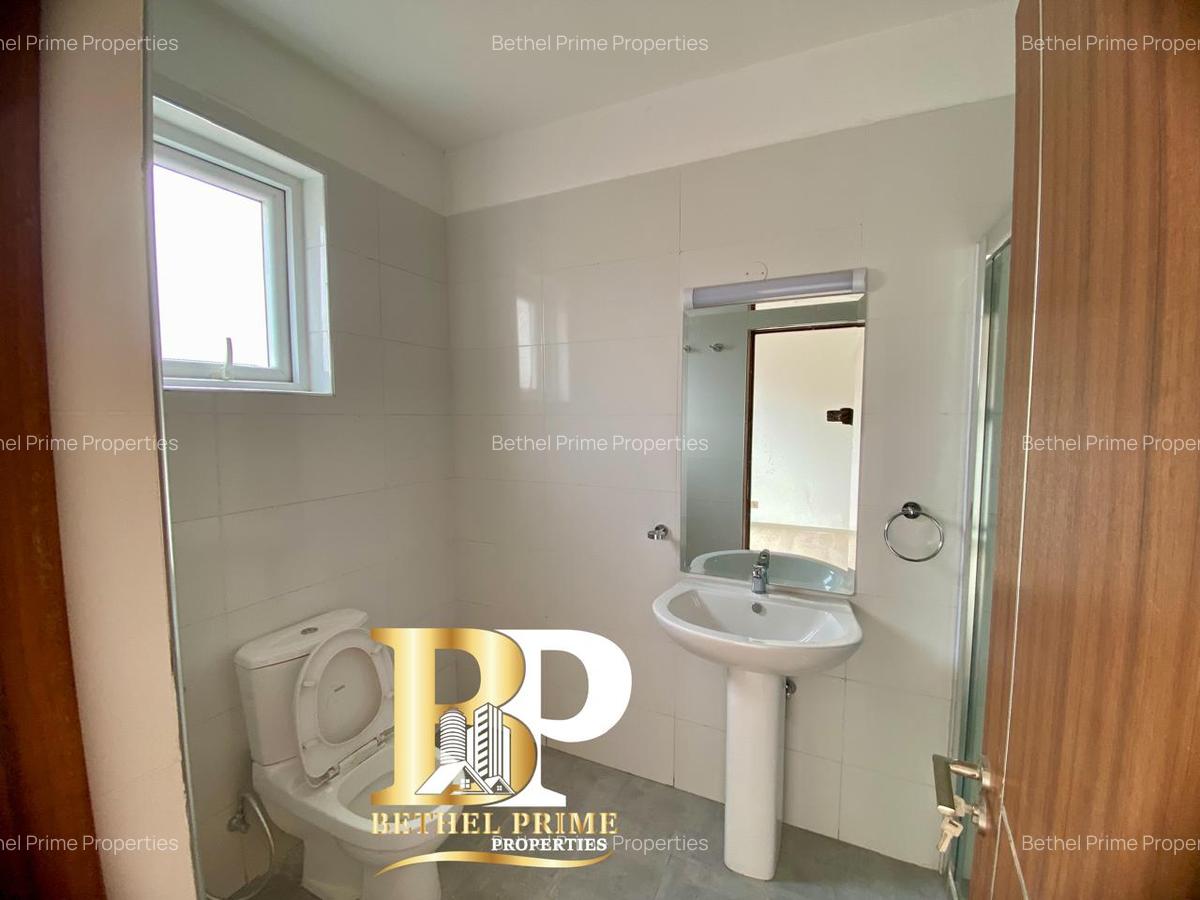 3 Bed Apartment with En Suite in Rhapta Road - 15
