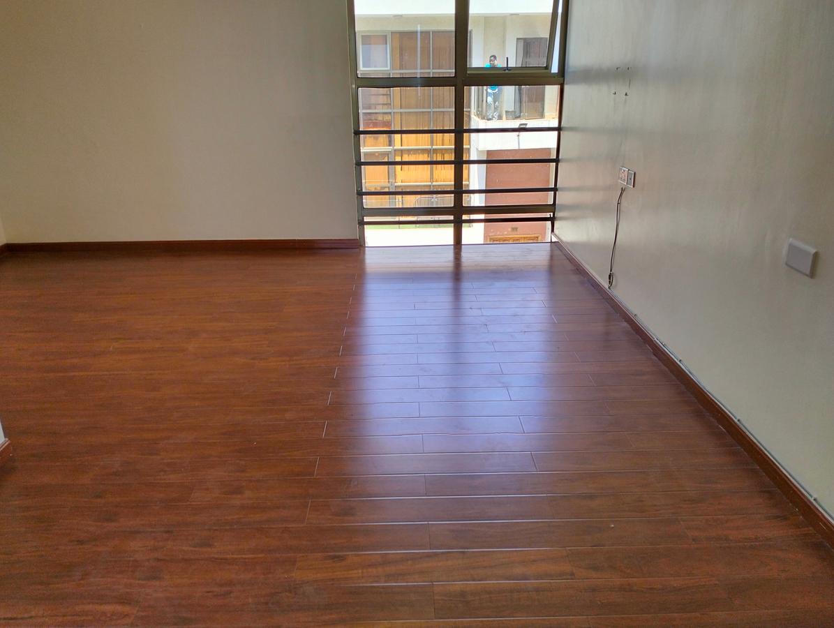 5 Bed Townhouse with En Suite in Lavington - 20