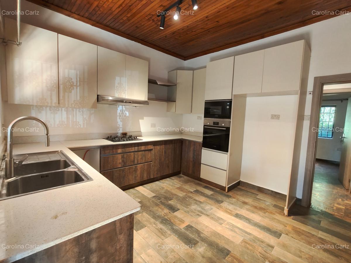 5 Bed Townhouse with En Suite at Thigiri - 8