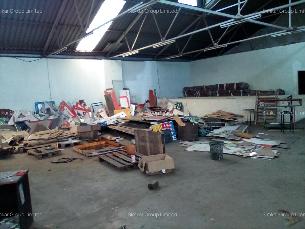 Warehouse with Parking at Industrial Area - 7