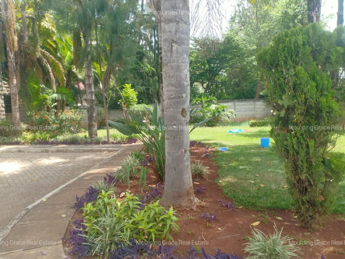 4 Bed House with En Suite in Karen - 2