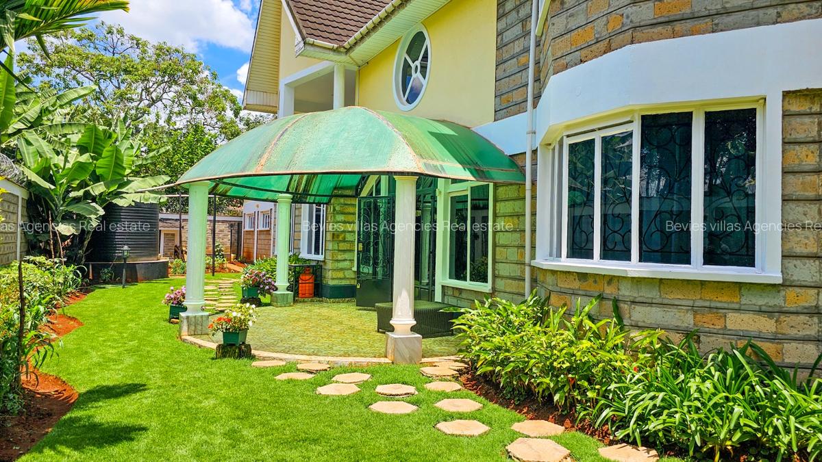 4 Bed House with En Suite at Kitsuru - 16