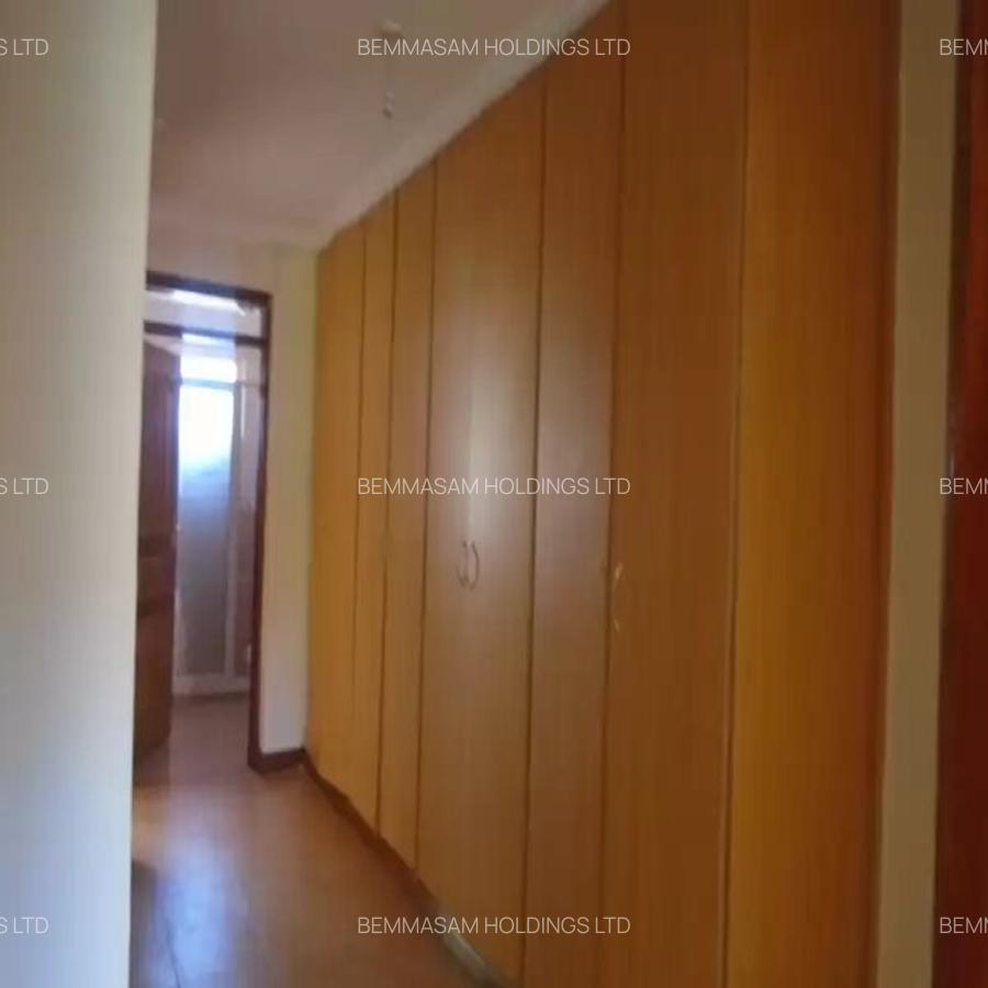 4 Bed Villa with En Suite at Mandela Road - 6