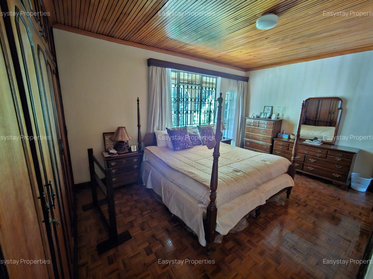 4 Bed House with En Suite in Nyari - 7