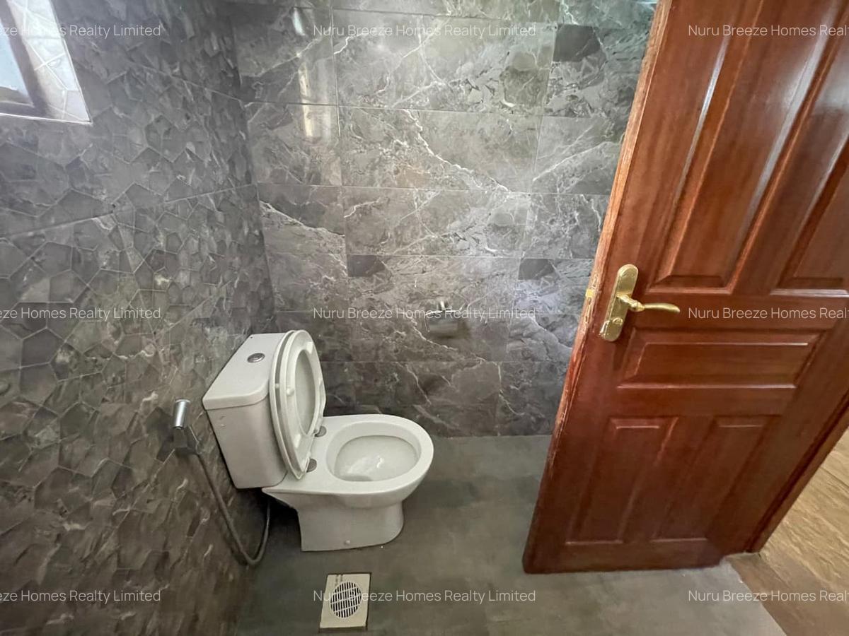 2 Bed Townhouse with En Suite in Runda - 12