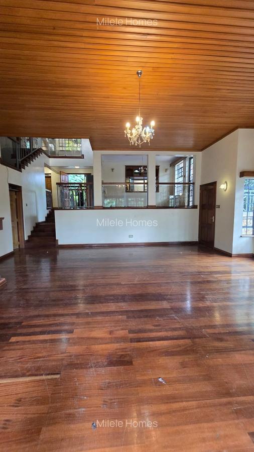 4 Bed Townhouse with En Suite at Migori Road - 2