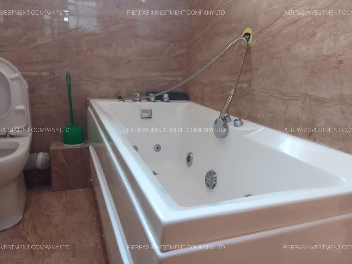 Serviced 3 Bed Apartment with En Suite in Kileleshwa - 15