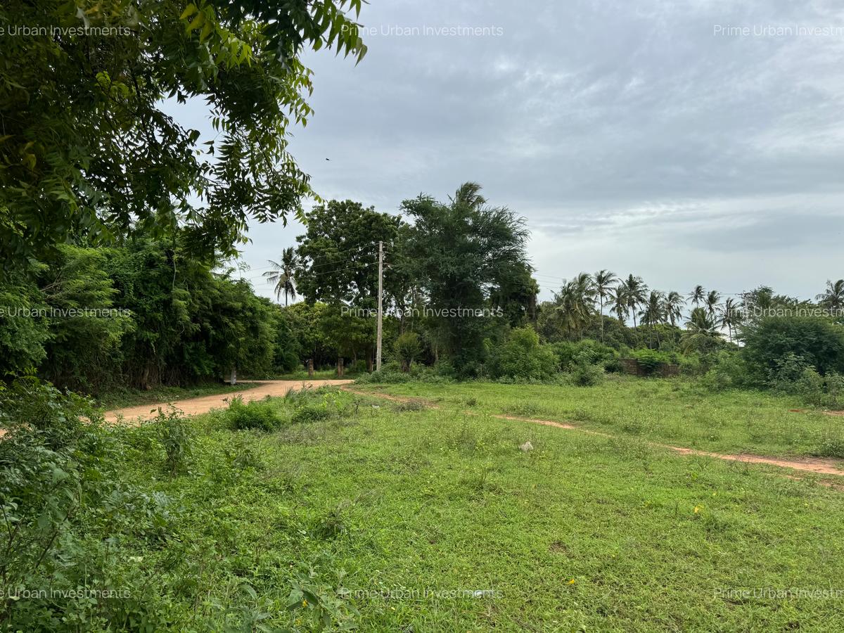 Land in Mtwapa - 5