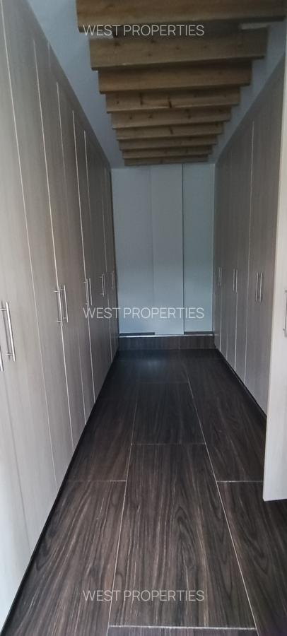 4 Bed Apartment with En Suite in Kileleshwa - 6