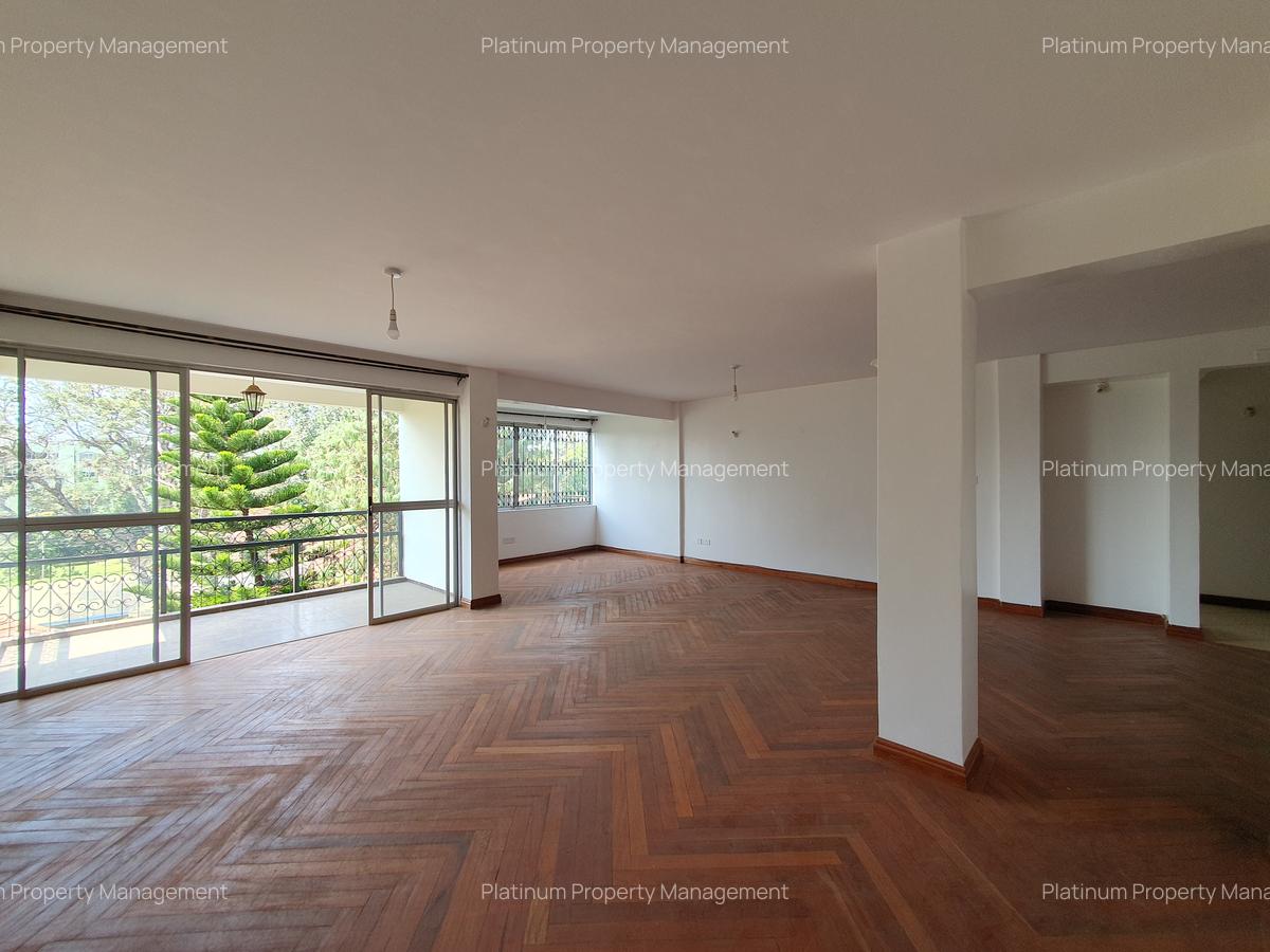 4 Bed Apartment with En Suite in General Mathenge - 2