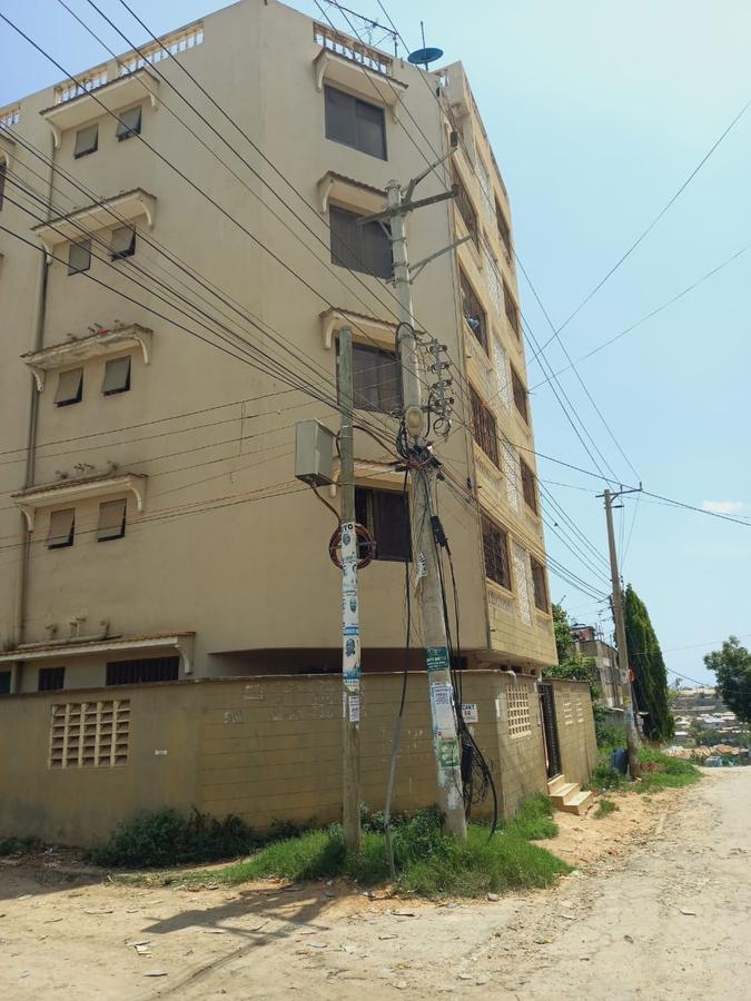 1 Bed Apartment with En Suite in Changamwe - 5