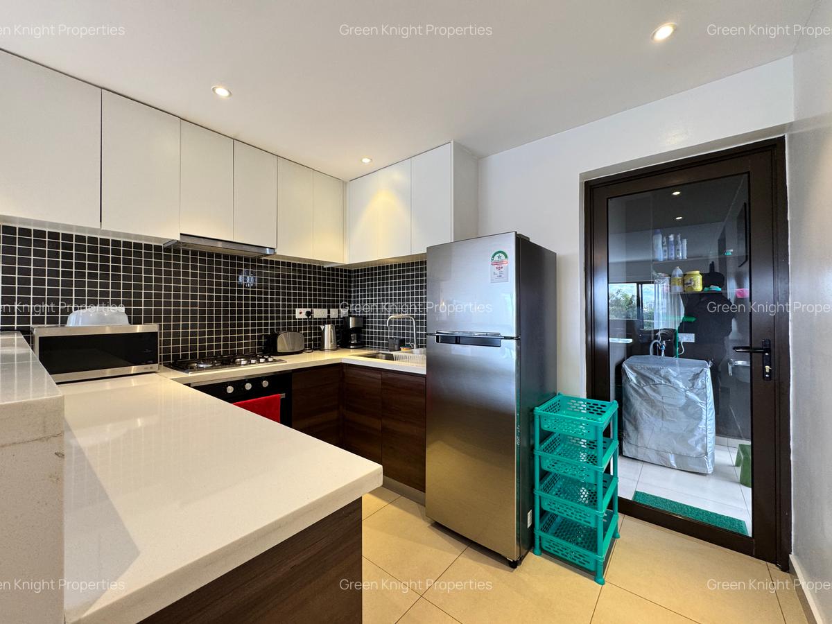 Serviced 2 Bed Apartment with En Suite in Lavington - 4