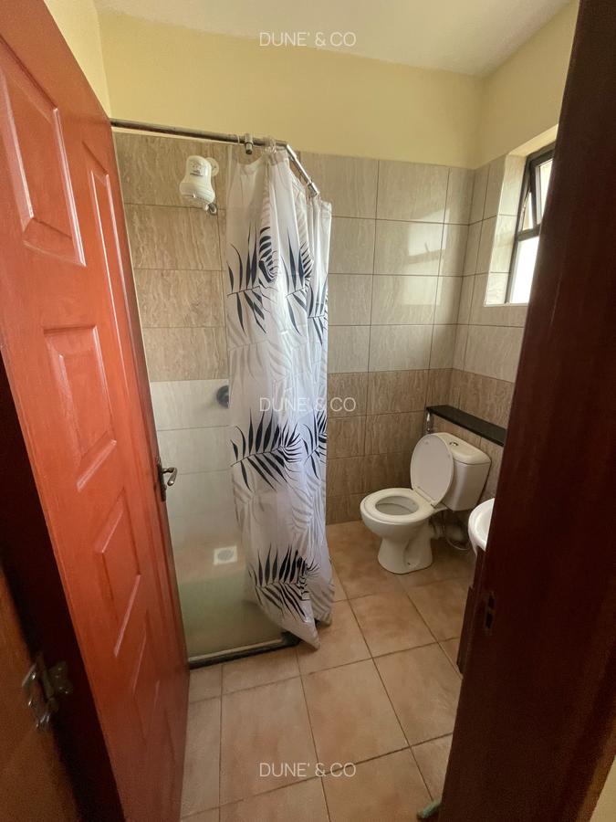 Serviced 3 Bed Apartment with En Suite in Westlands Area - 19
