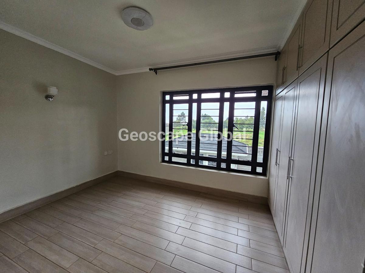 3 Bed House with En Suite in Runda - 8