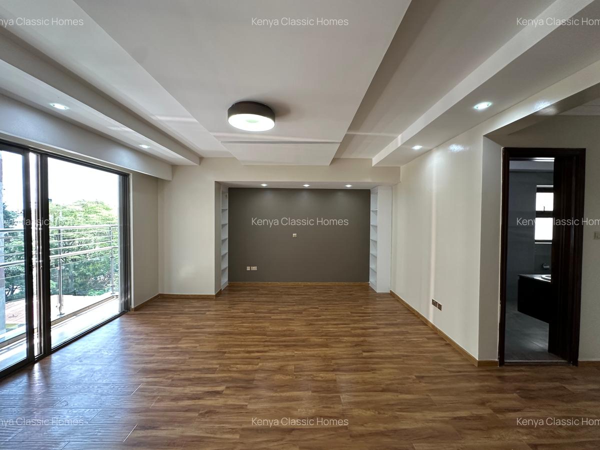 4 Bed Apartment with En Suite at Kilimani - 11