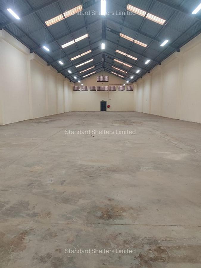 10,383 ft² Warehouse with Backup Generator in Mombasa Road - 10