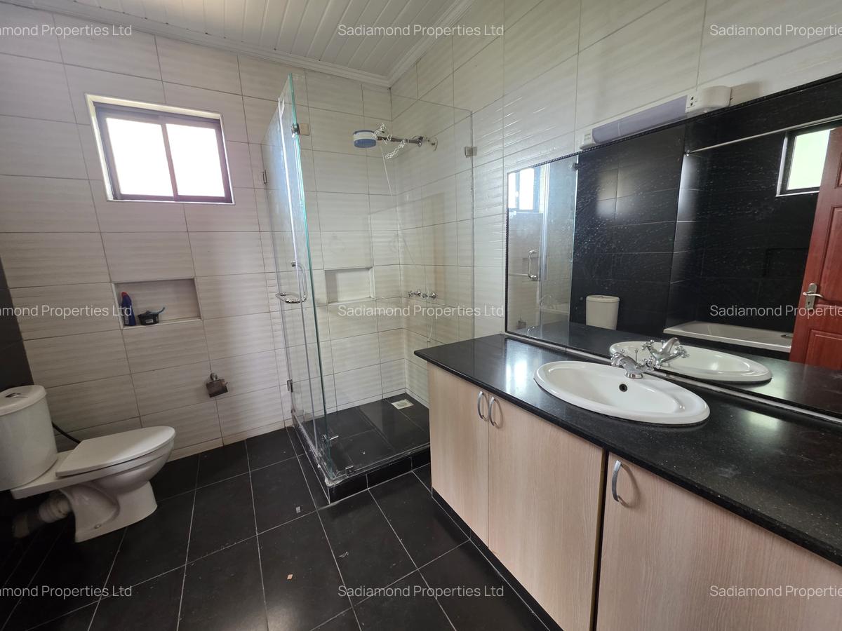 3 Bed Apartment with En Suite in Rhapta Road - 7