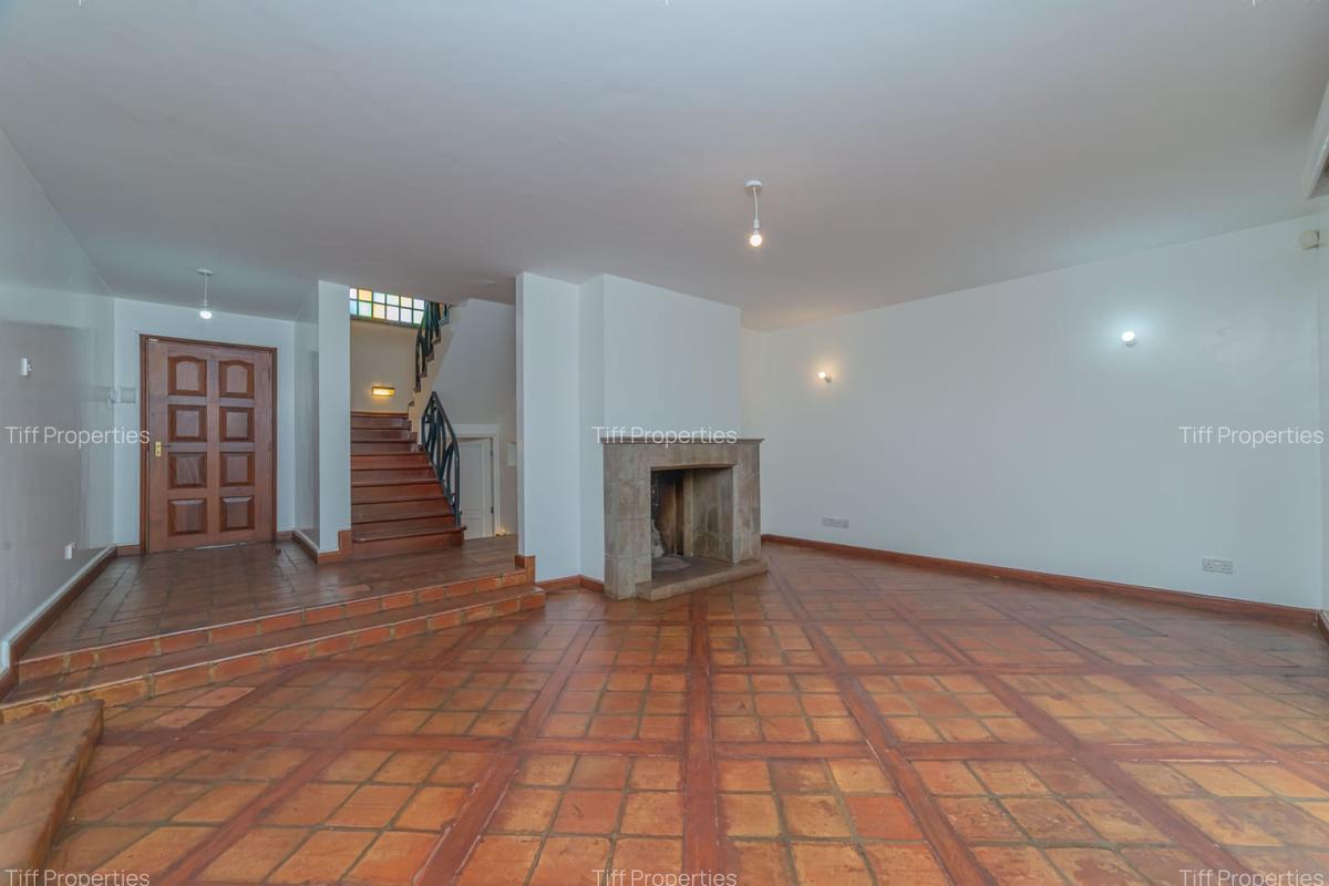 3 Bed Townhouse in Runda - 5