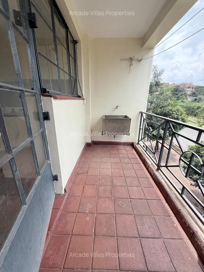 3 Bed Apartment with Gym in Kileleshwa - 4